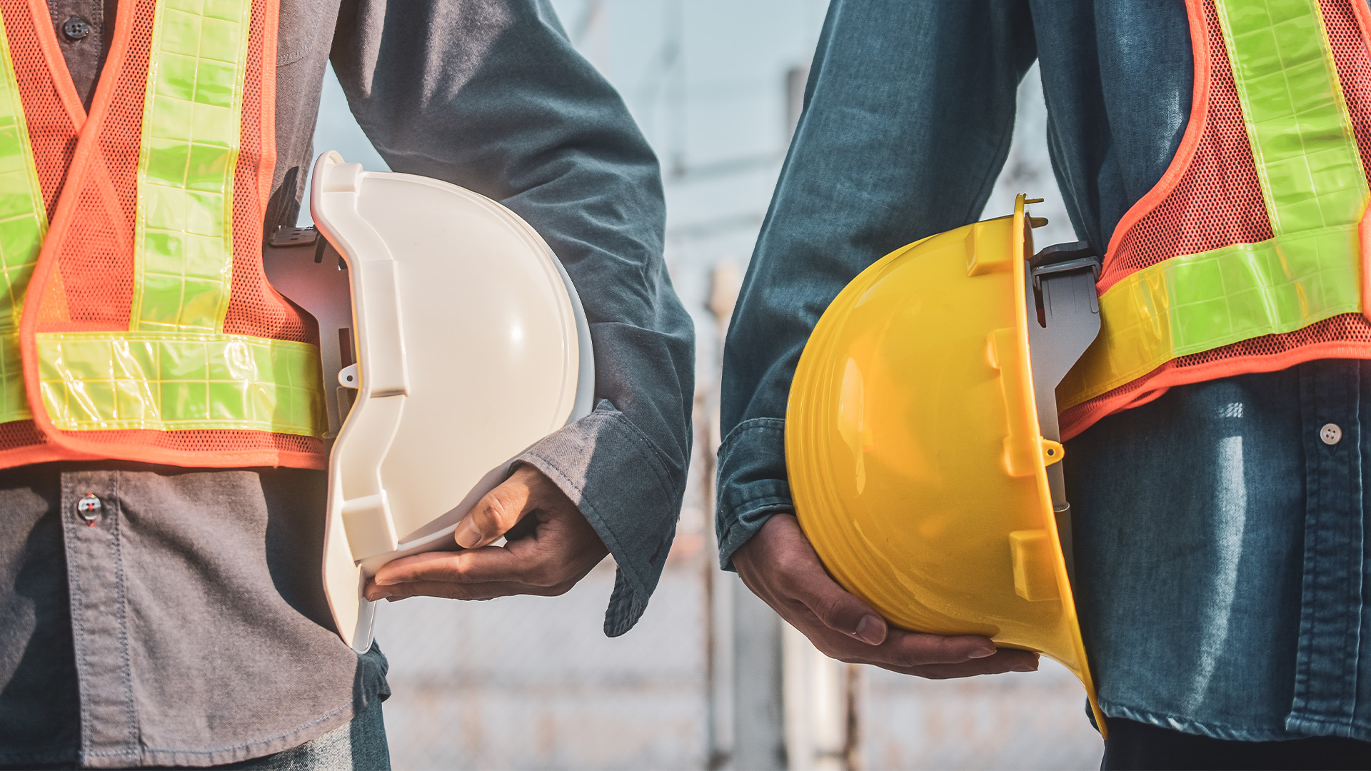 Abril é marcado no Brasil pelo movimento Abril Verde, uma campanha de conscientização dedicada à segurança e saúde no ambiente de trabalho.